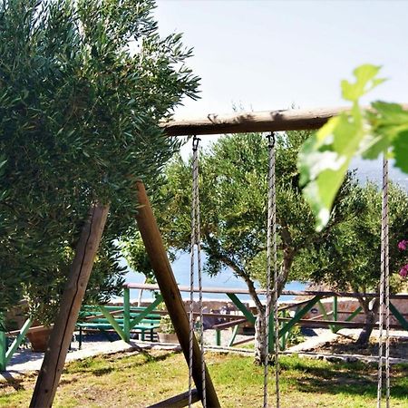Villa Akrolithos With Private Pool Hriszí Aktí Haniá Kültér fotó